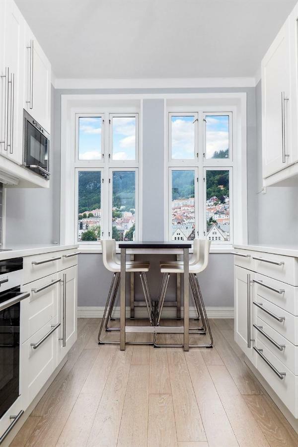 Apartment With Beautiful View To Bryggen Μπέργκεν Εξωτερικό φωτογραφία